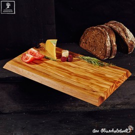 cutting board with slanting cutted edges